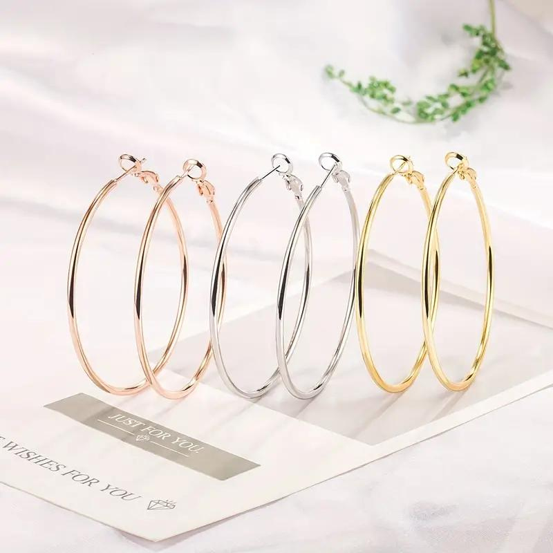 Minimalist Hoop Earrings