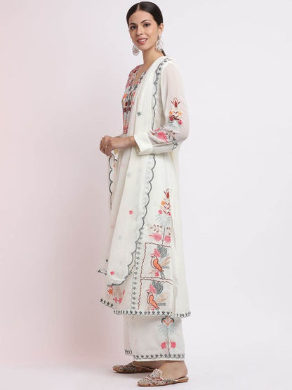 White Embroidered Kurta Set With Dupatta