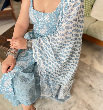 Vivid Harmony Muslin Suit Set